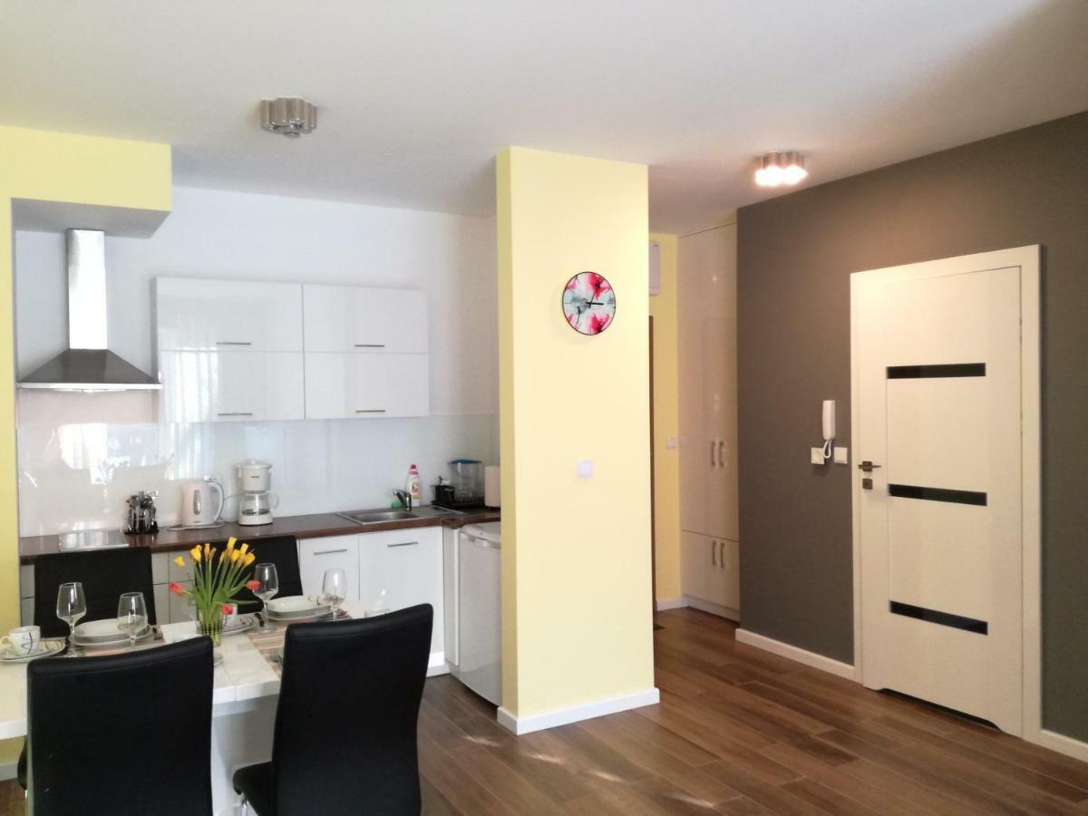 Apartament Dwie Sosny أوسترونيه مورسكية المظهر الخارجي الصورة