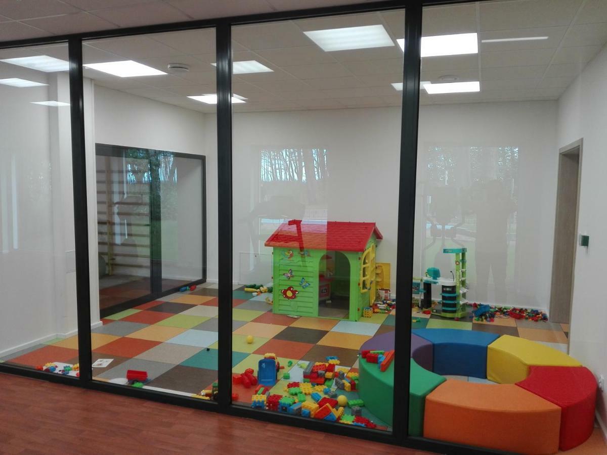 Apartament Dwie Sosny أوسترونيه مورسكية المظهر الخارجي الصورة